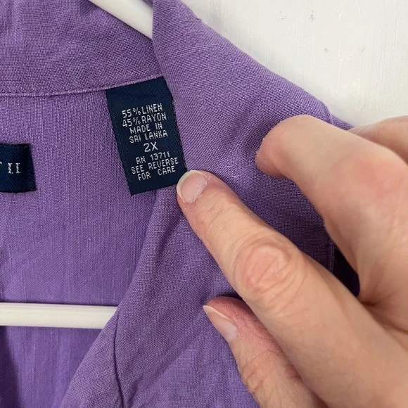 Sleeveless Button-Front Karen Scott Women’s Linen blend Top in Purple 2X - Picture 3 of 4